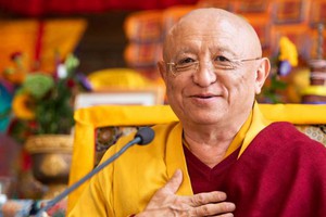 Chokyi Nyima Rinpoche at fall seminar at Gomde UK