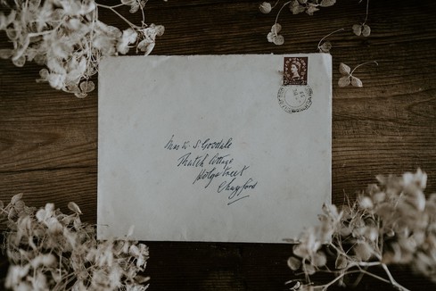 Envelop old fashioned style by Annie Spratt via Unsplash.